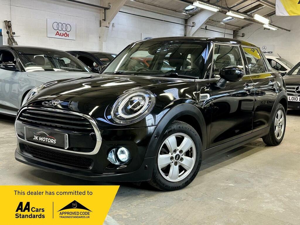 Mini Hatch 1.5 Cooper Classic Steptronic Euro 6 Ss Black #2