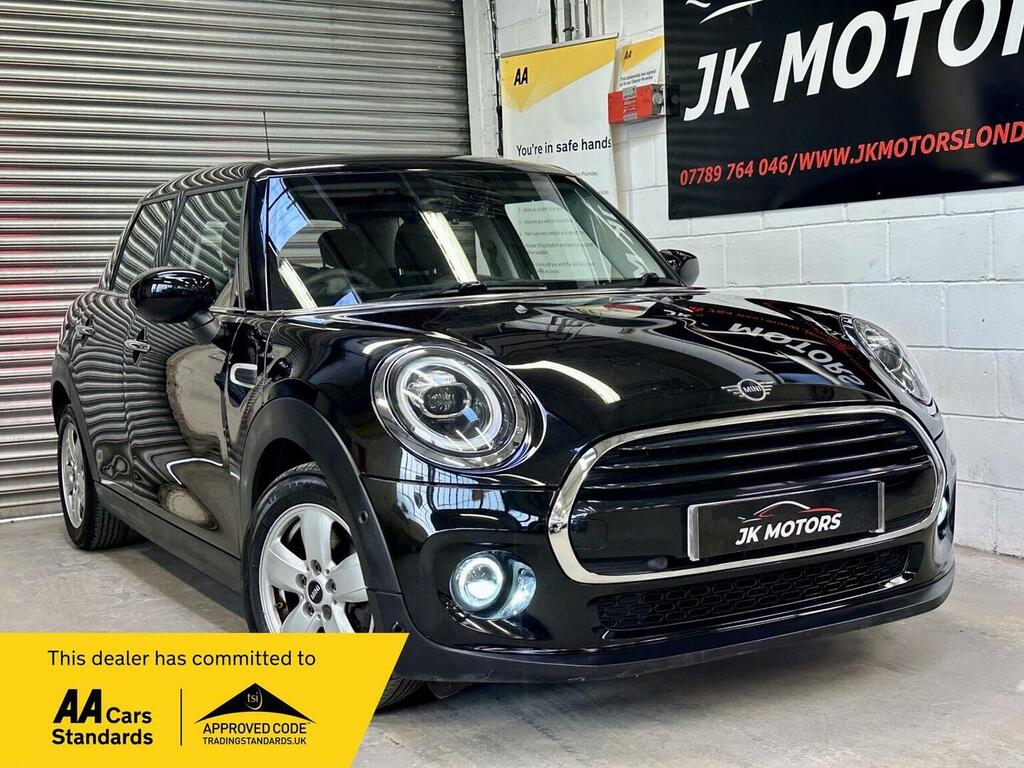 Mini Hatch 1.5 Cooper Classic Steptronic Euro 6 Ss Black