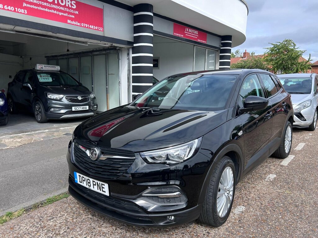 Vauxhall Grandland X 1.2 Turbo Se Euro 6 Ss Black