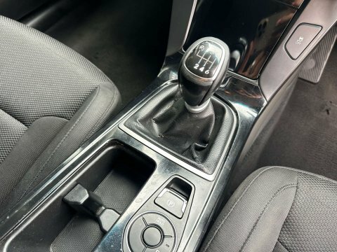 Hyundai I40 1.7 Crdi Premium Euro 5 Silver #23