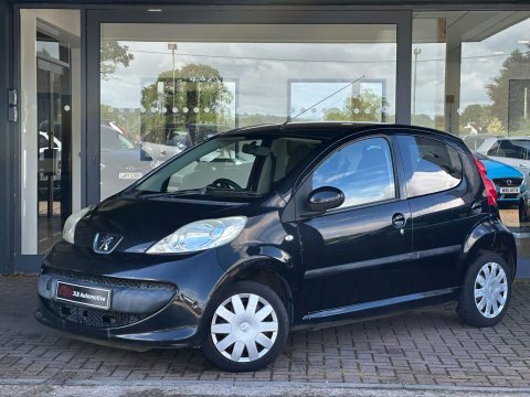 Peugeot 107 1.0 107 Urban Black