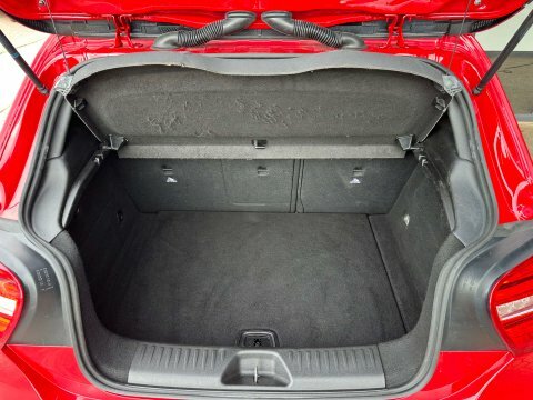Mercedes-Benz A Class A180 Blueefficiency Sport Red #15