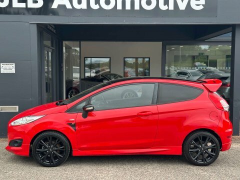 Ford Fiesta 1.0 Fiesta St-line Red #3
