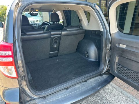 Toyota Rav 4 Suv 2.2 D-cat Xt-r 2010 Black #30