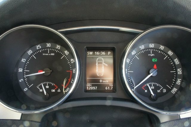 Skoda Superb S Tsi Black #13