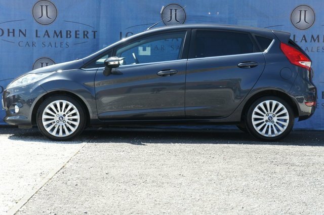 Ford Fiesta Titanium Hatchback Grey #2