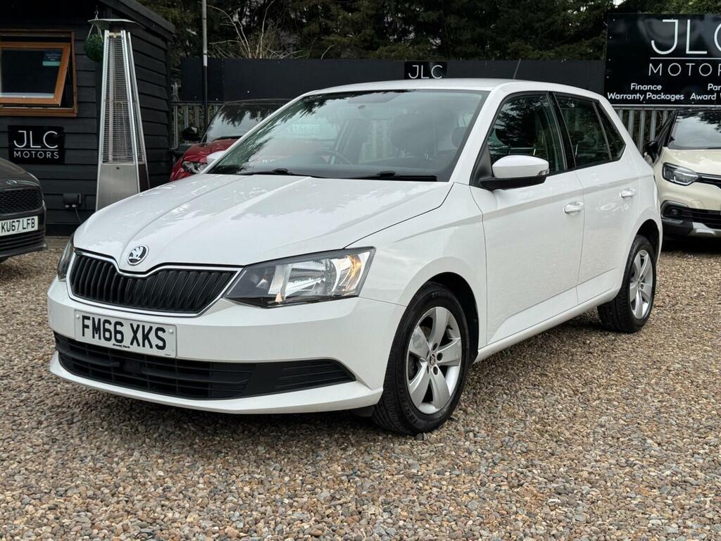 Skoda Fabia Hatchback 1.0 Se Euro 6 Ss 201766 FM66XKS White #4