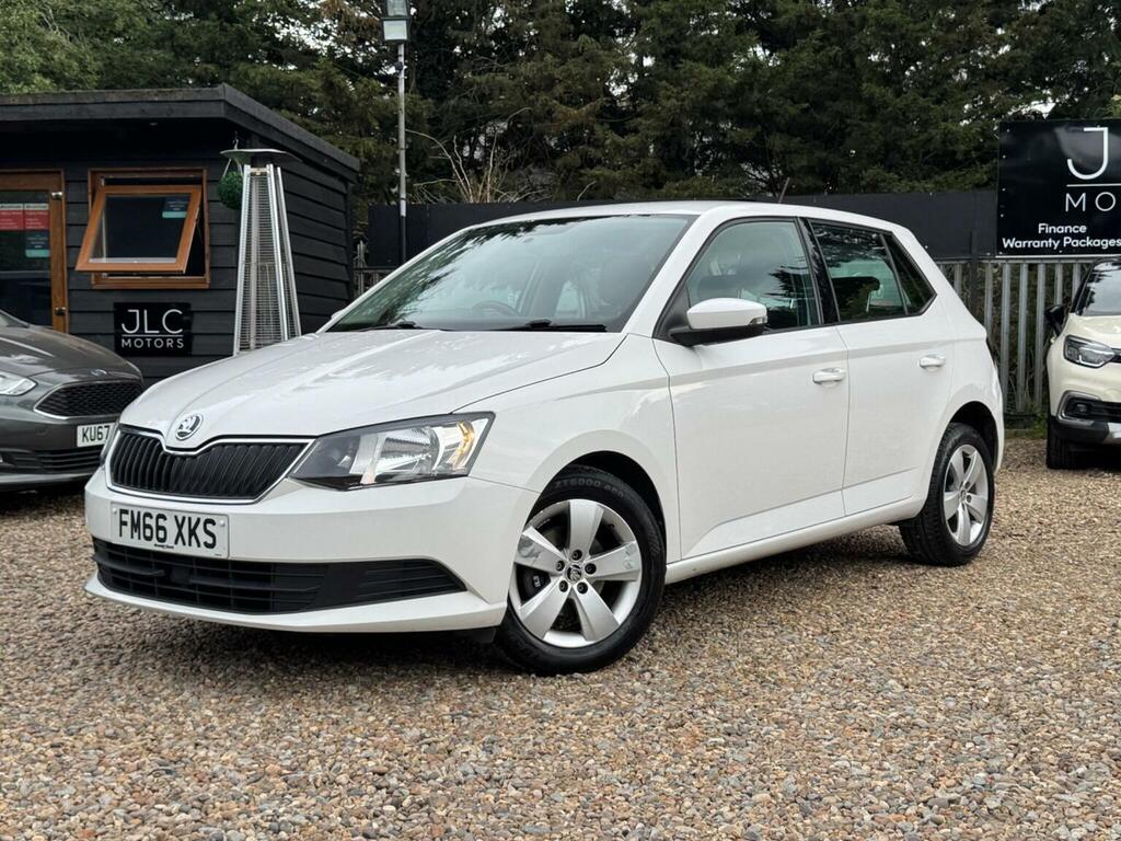Skoda Fabia Hatchback 1.0 Se Euro 6 Ss 201766 FM66XKS White #2