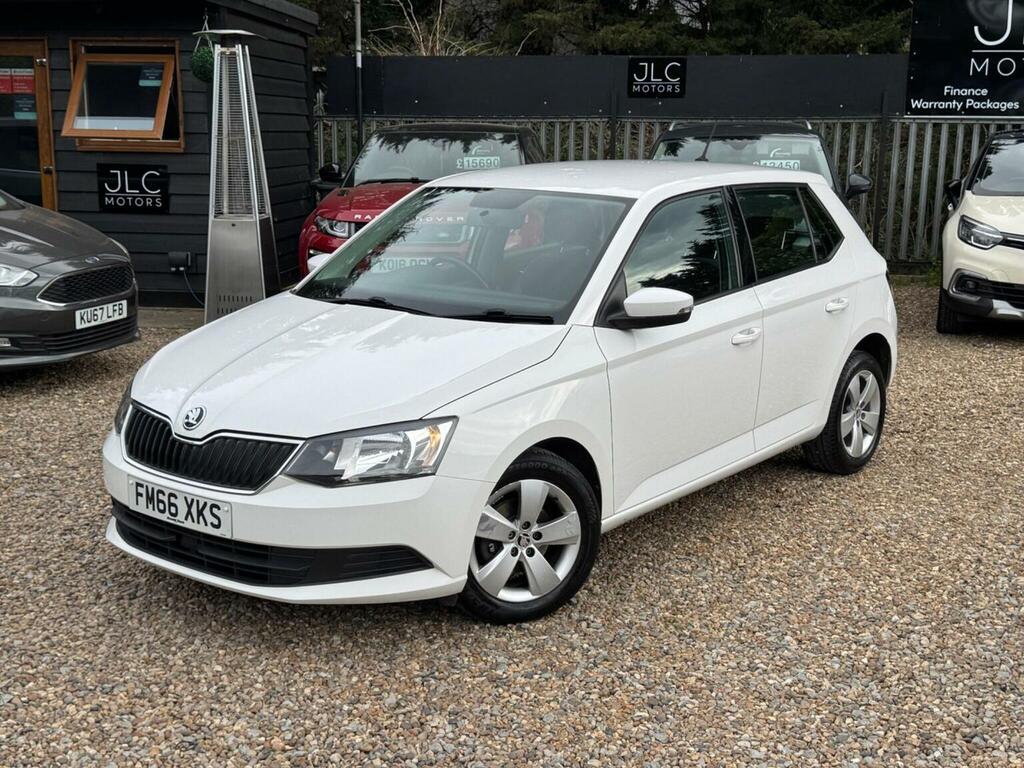 Skoda Fabia Hatchback 1.0 Se Euro 6 Ss 201766 FM66XKS White #3