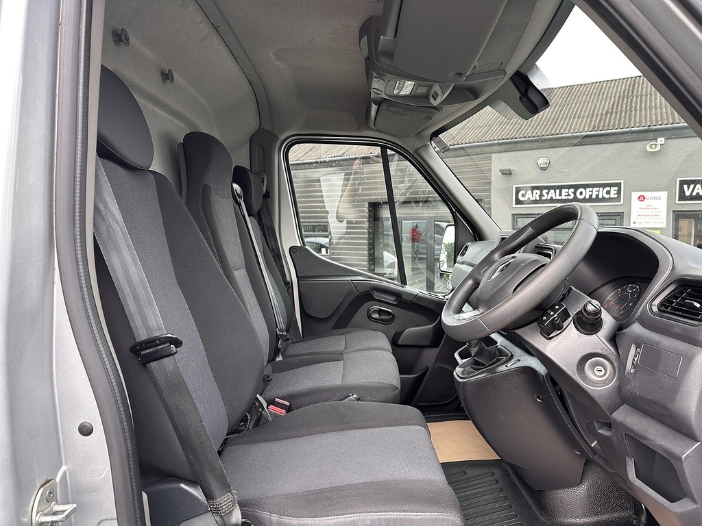 Renault Master Dci 35 Business L3h2 Euro 6 135Ps Ac 2023 U2666 HN23GYH Grey #2