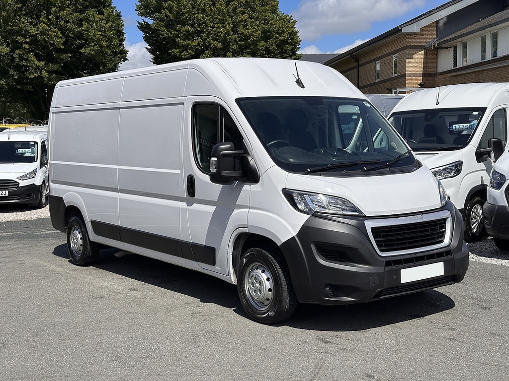 Peugeot Boxer Bluehdi 335 Professional Premium L3h2 Euro 6 140 YK73AGP White #3