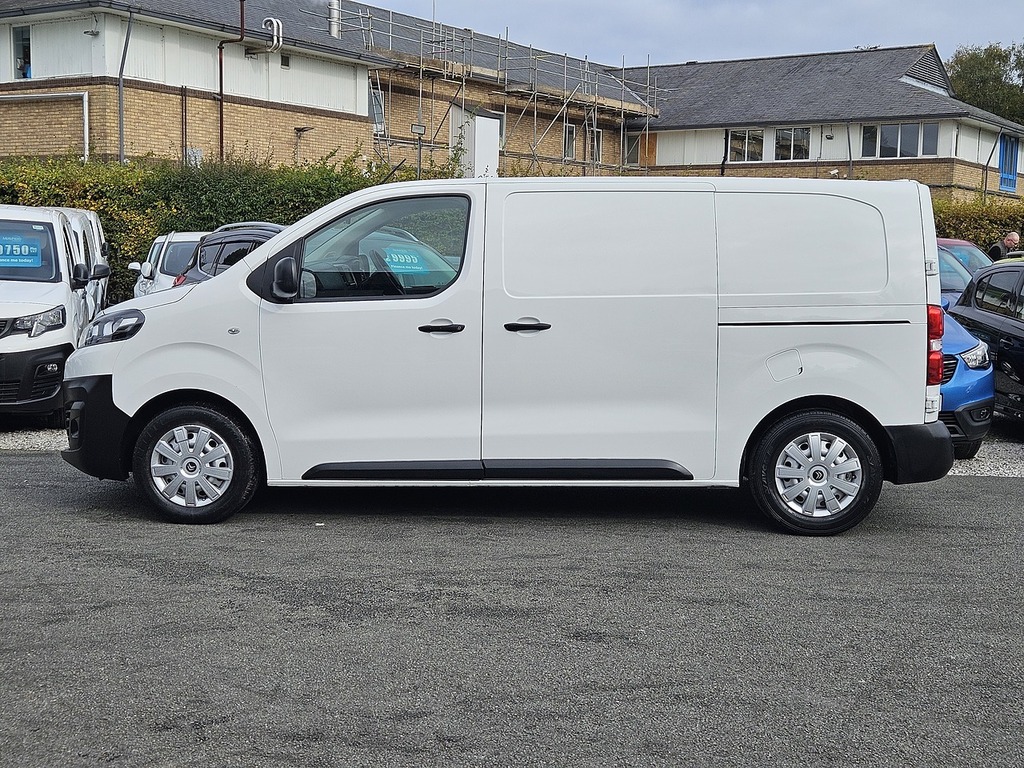 Citroen Dispatch Bluehdi 1000 Enterprise Pro M Euro 6 2022 U2758 White #4