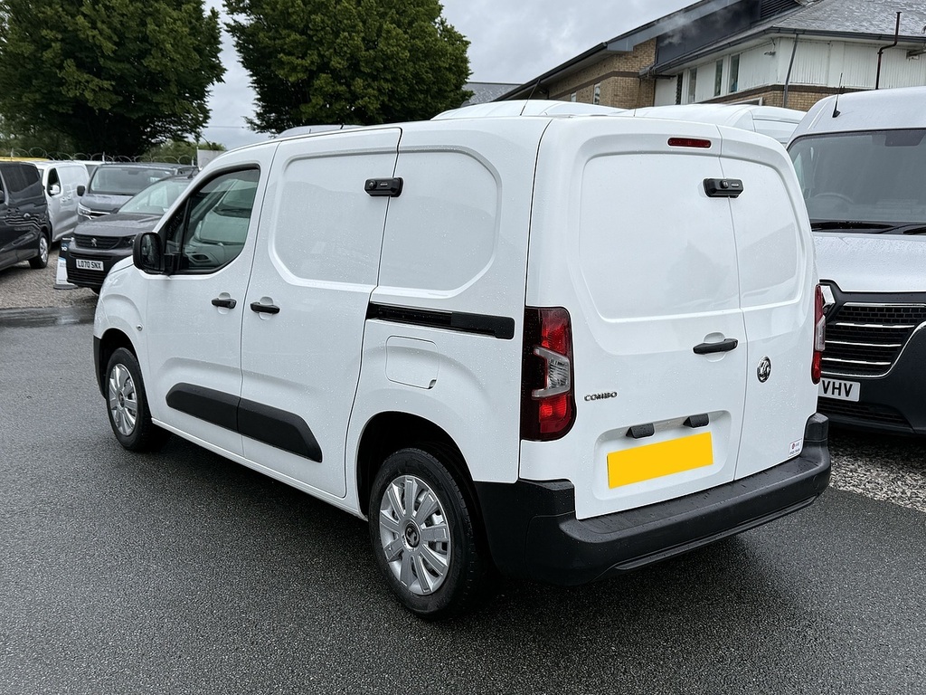 Vauxhall Combo Panel Van 1.3 Cdti 2000 Ecoflex 16V Fwd L1 H1 Ss White #7