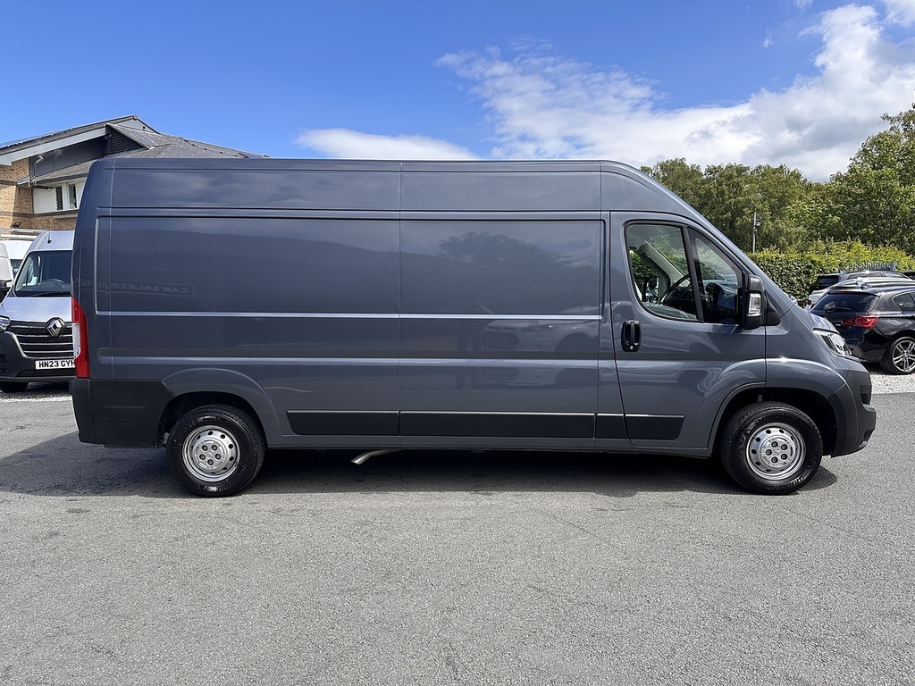 Vauxhall Movano Cdti 3500 Biturbo Dynamic L3h2 Euro 6 140Ps 2022 Grey #4