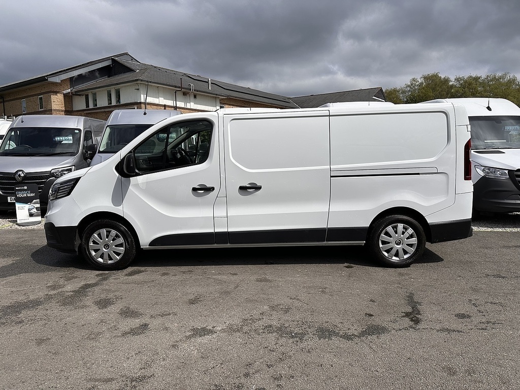 Renault Trafic Dci Blue Ll30 Advance L2h1 Euro 6 Ac 130Ps 2023 U White #5