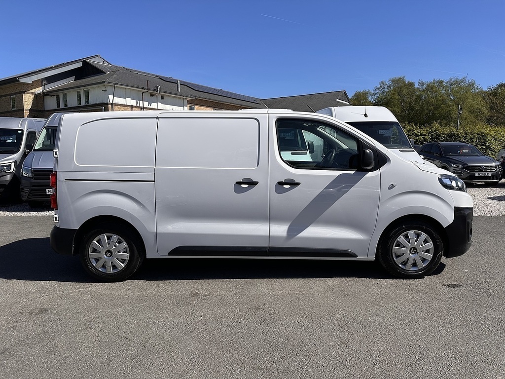 Citroen Dispatch Bluehdi 1000 Enterprise Edition M Euro 6 2024 U27 White #3