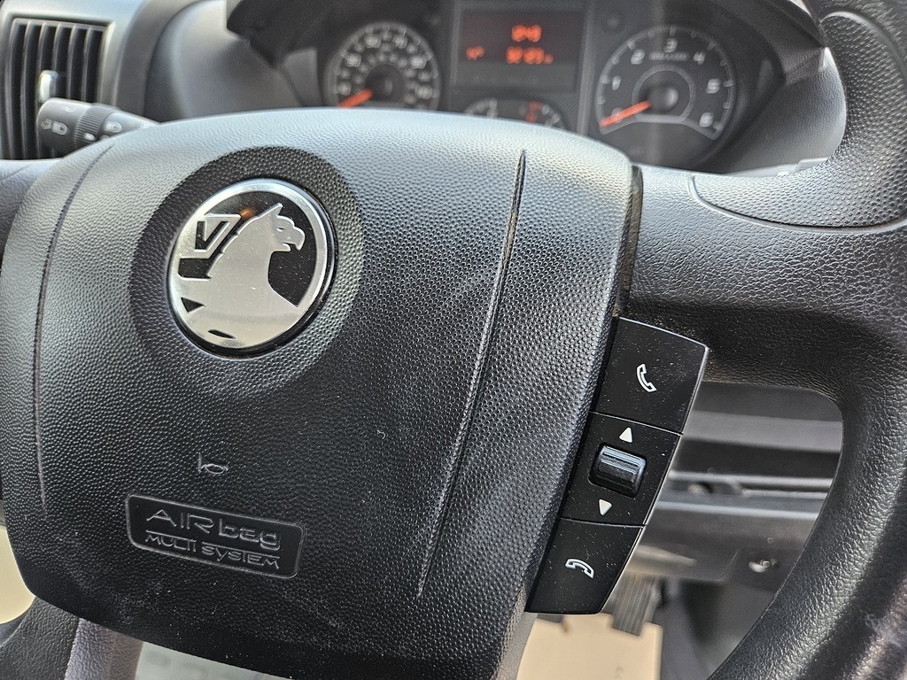 Vauxhall Movano 2.2L Dynamic Grey #10