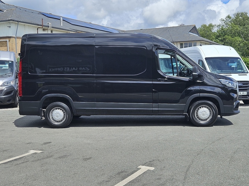 Maxus Deliver 9 D20 L3h2 Euro 6 163Ps 2023 U2794 Ulez Black #4