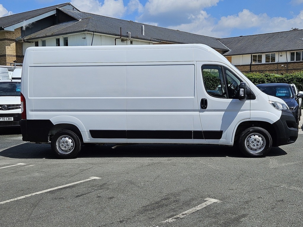 Vauxhall Movano Cdti 3500 Biturbo Dynamic L3h2 Euro 6 140Ps 2022 White #4