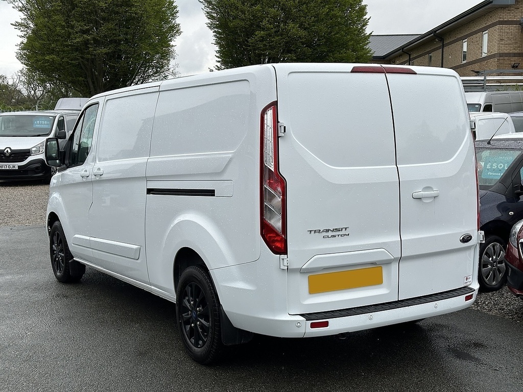 Ford Transit Custom 300 Ecoblue Limited L2h1 Euro 6 130Ps 2023 U2818 White #6