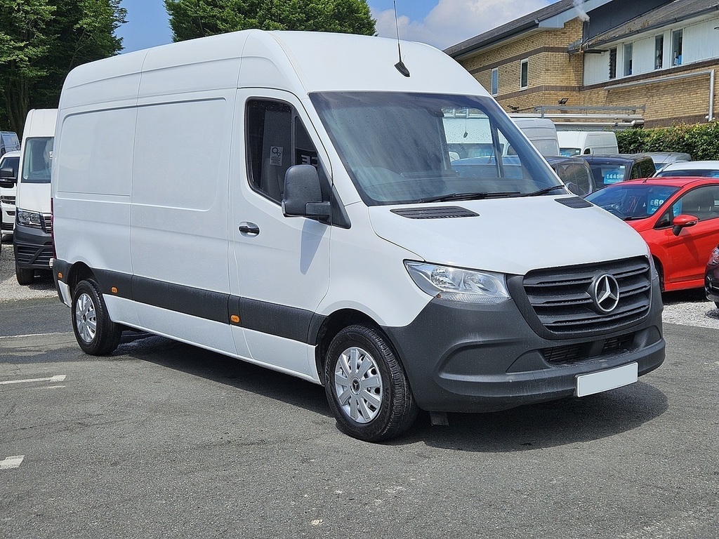 Mercedes-Benz Sprinter 315 Cdi Progressive L2h2 Euro 6 150Ps 2023 U2822 White #2
