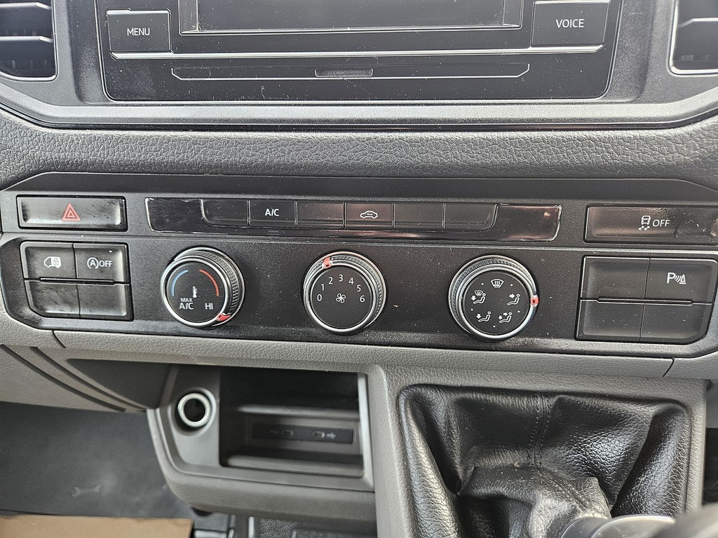 Volkswagen Crafter Cr35 Startline Tdi L2 Trw White #16