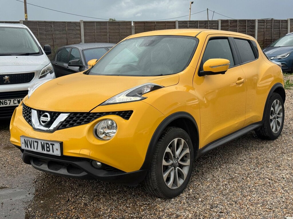 Nissan Juke 1.6 Tekna Xtron Euro 6 Yellow
