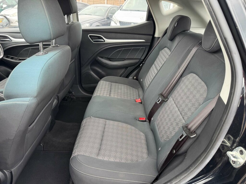 MG ZS Exclusive Vti-tech Silver #7