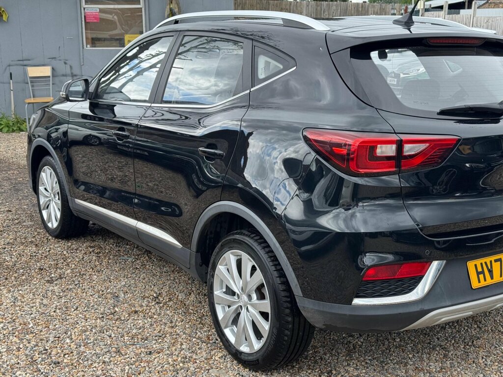 MG ZS Exclusive Vti-tech Silver #5