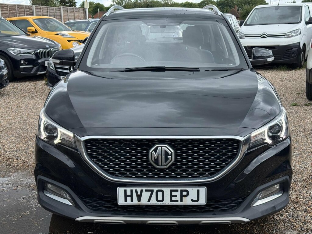 MG ZS Exclusive Vti-tech Silver #1