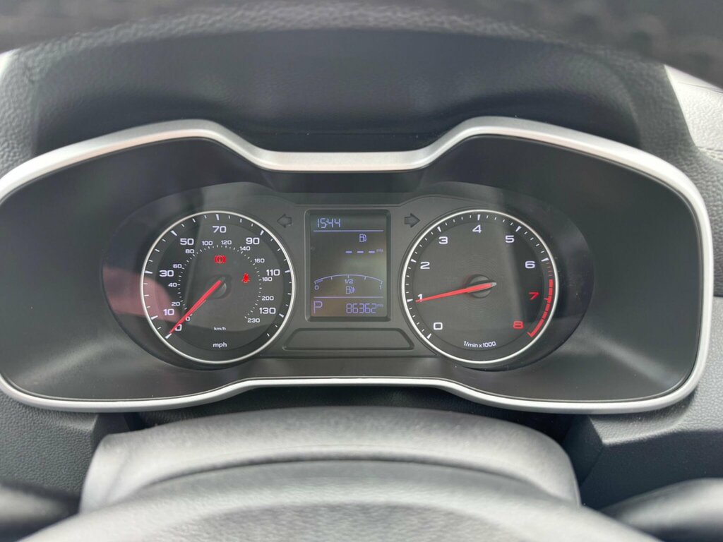 MG ZS Exclusive Vti-tech Silver #23