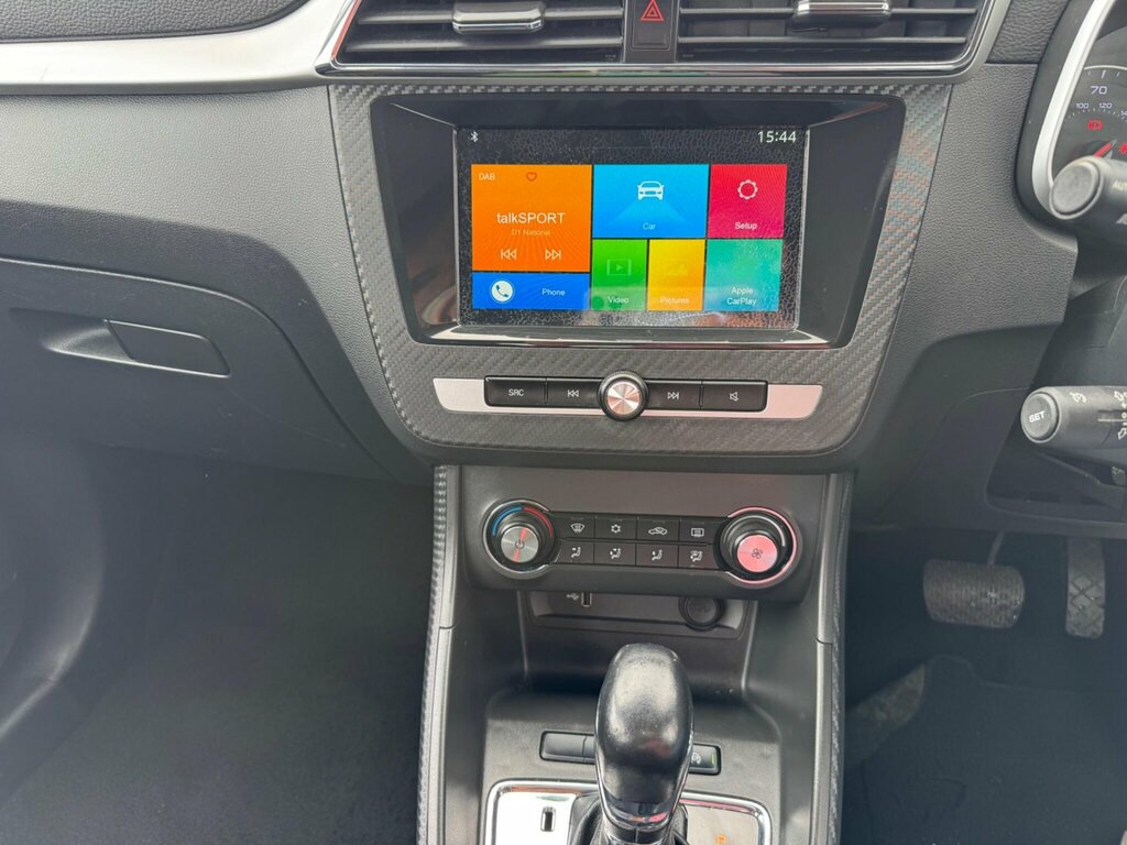 MG ZS Exclusive Vti-tech Silver #24