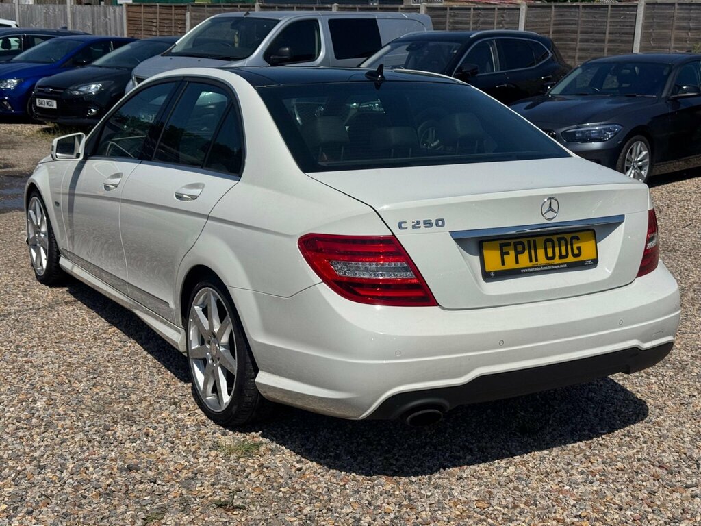 Mercedes-Benz C Class C220 Cdi Blueefficiency Black #4