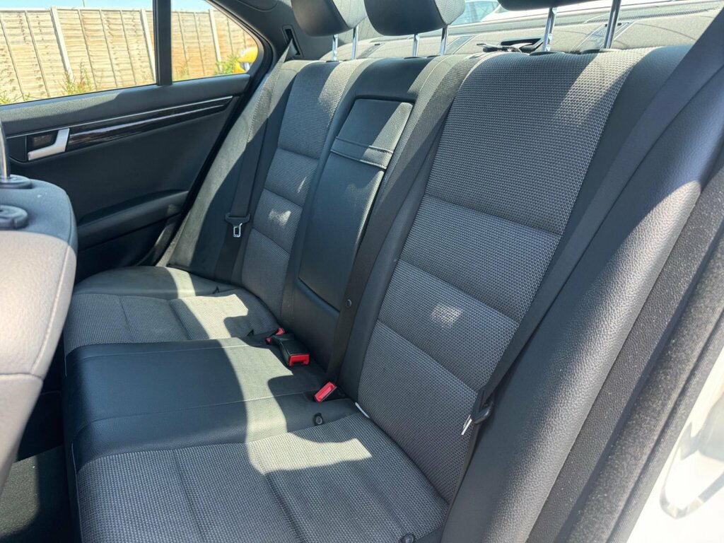 Mercedes-Benz C Class C220 Cdi Blueefficiency Black #14