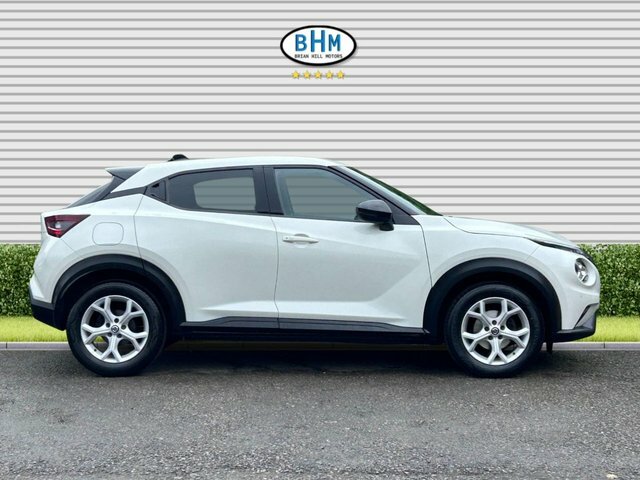 Nissan Juke 2021 1.0 Dig-t N-connecta Suv Eu DU21EHC White #2