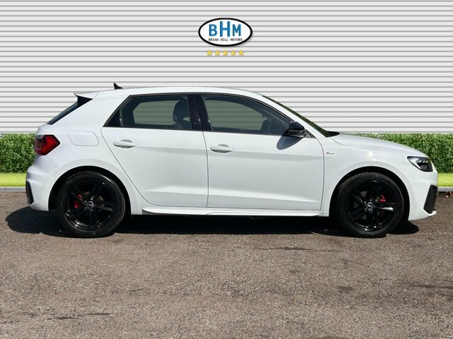 Audi A1 2023 1.0 Tfsi 30 S Line Sportback S Tro White