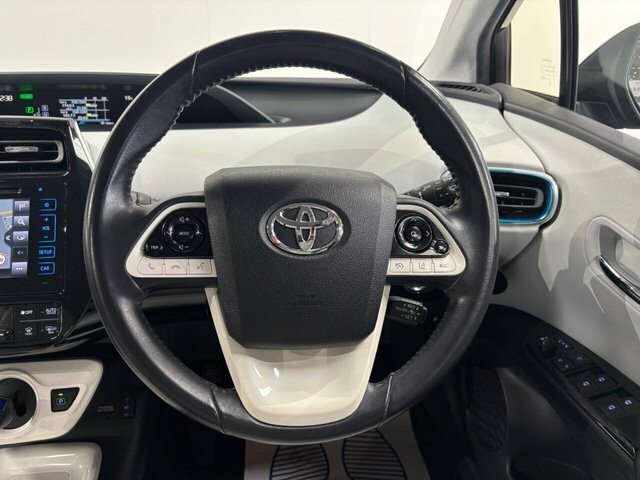 Toyota Prius 1.8 Vvti Excel Cvt Blue #18