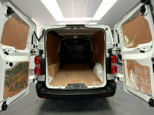 Vauxhall Vivaro 1.5 Turbo D 2900 ML71BHP White #5