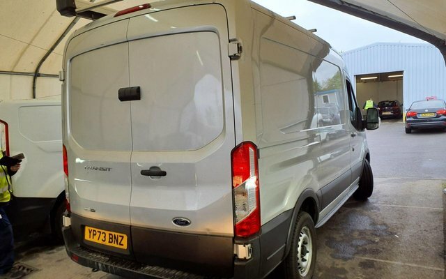 Ford Transit Custom 2.0 350 Ecoblue Mhev YP73BNZ Silver #3