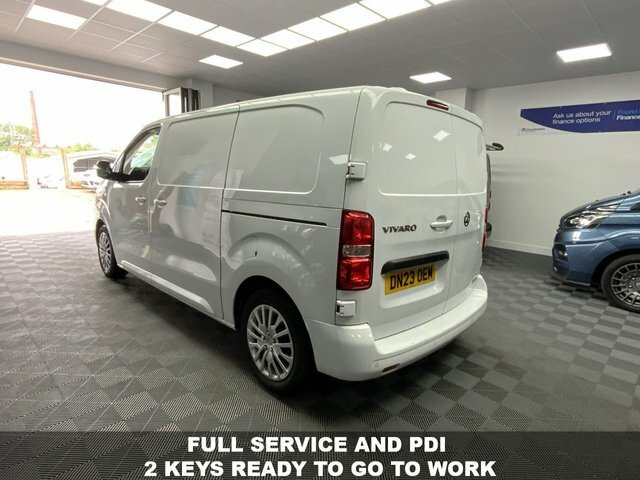 Vauxhall Vivaro 1.5 Turbo D 2700 White #3