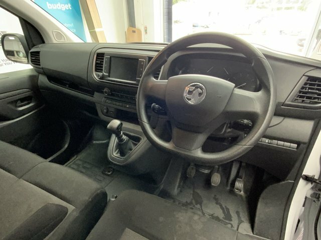 Vauxhall Vivaro 1.5 Turbo D 2700 White #6