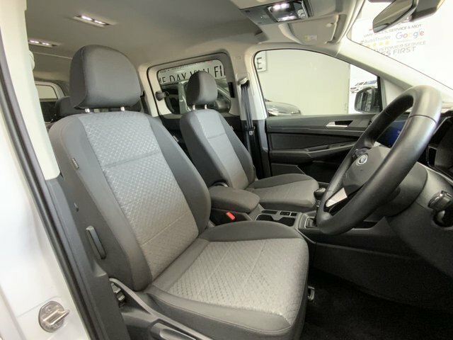 Ford Grand Tourneo Connect 2.0 Ecoblue Titanium Mpv White #6