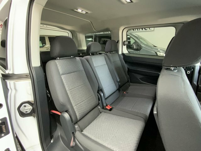 Ford Grand Tourneo Connect 2L Titanium Grey #8