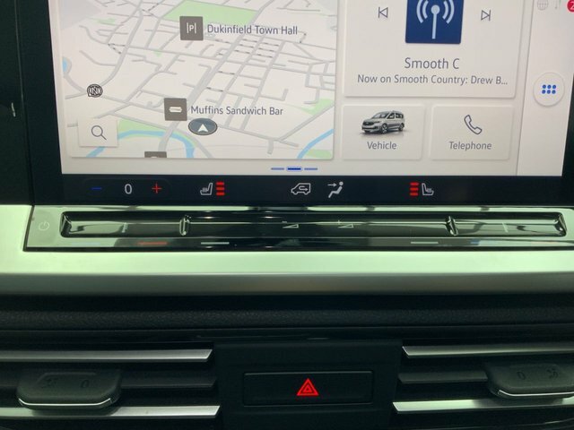 Ford Grand Tourneo Connect 2L Titanium Grey #15