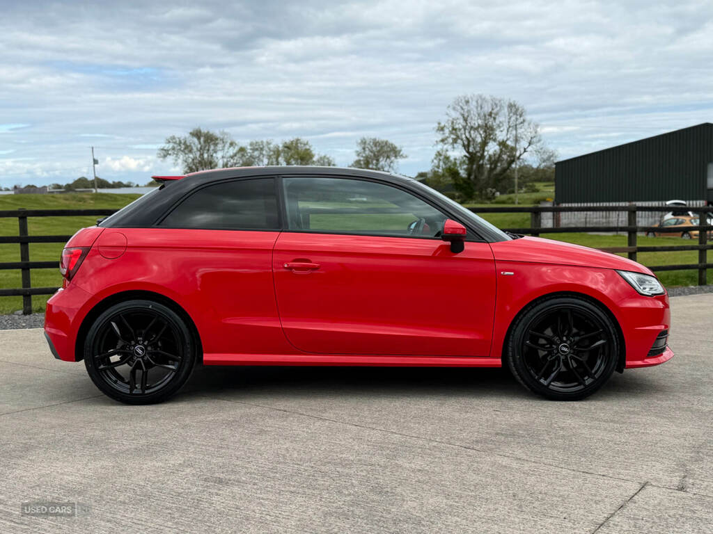 Audi A1 1.6 Tdi S Line YY17BGX Red #3
