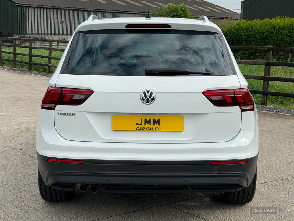 Volkswagen Tiguan 1.5 Tsi Evo 130 Se White #5