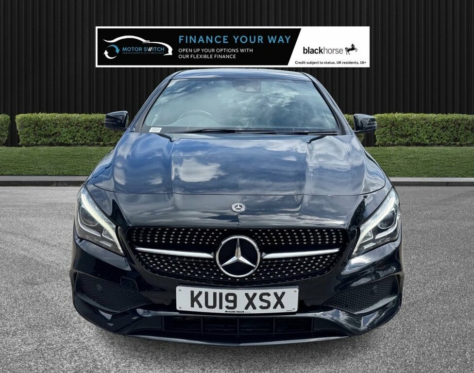 Mercedes-Benz CLA Class 2.1L Amg Line Night Edition Black #2