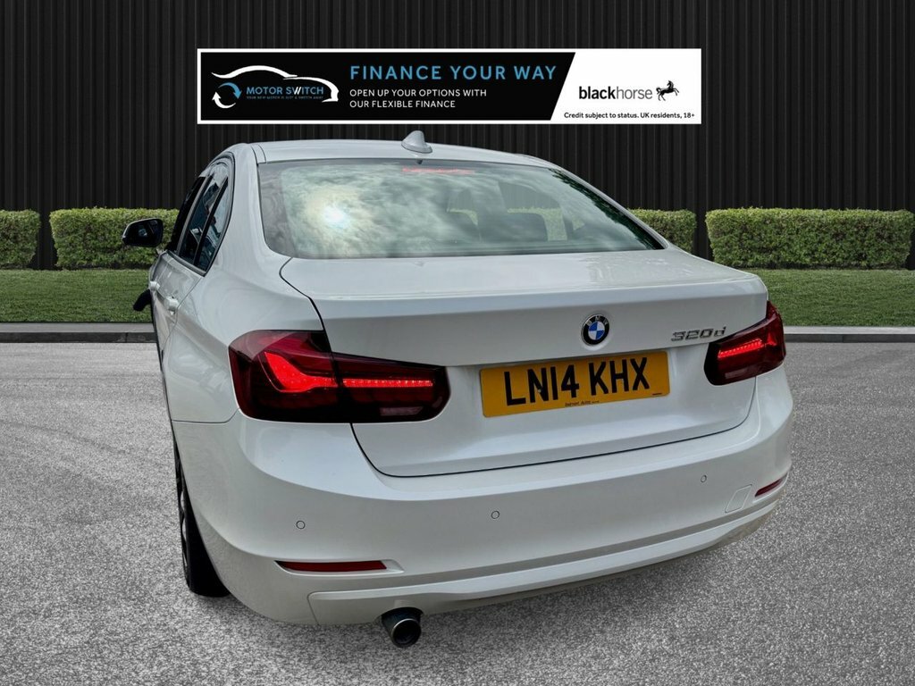 BMW 3 Series 2014 14 318D White #12