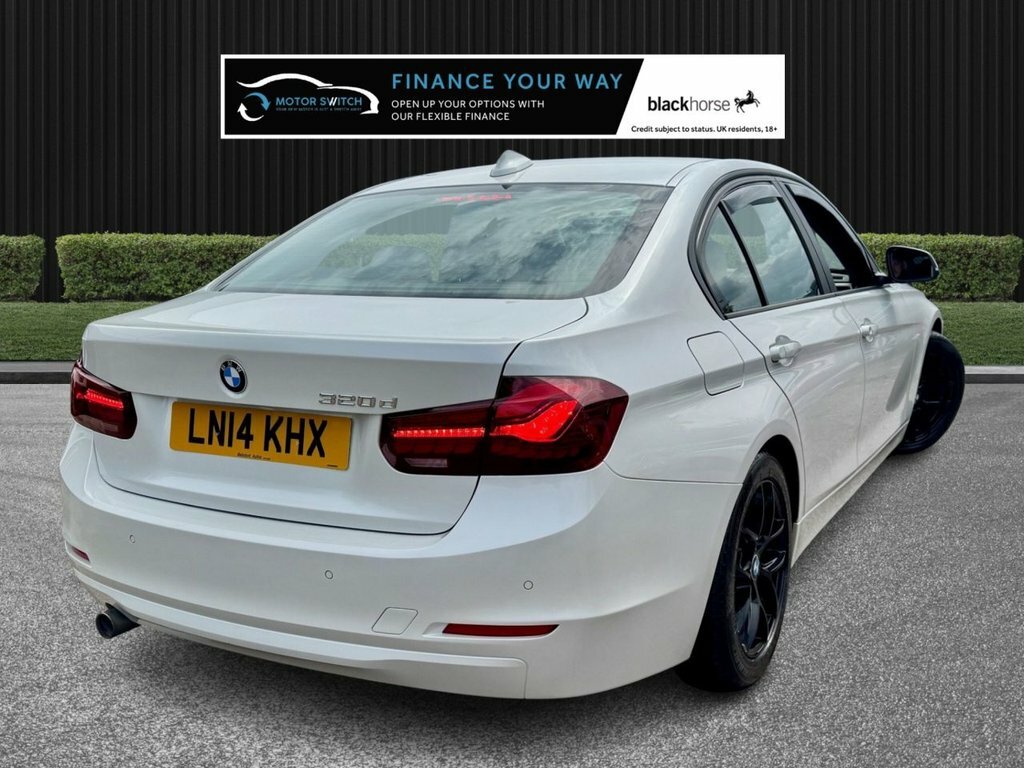 BMW 3 Series 2014 14 318D White #9