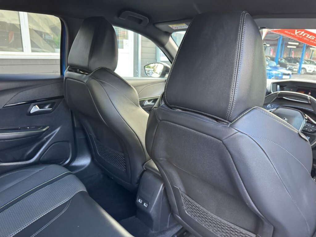 Peugeot e-208 Hatchback Black #26